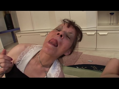❤️ Du avinoj kaj unu avo havas triopon Porno ĉe eo.epicpornvideos-com.ru ❌️❤